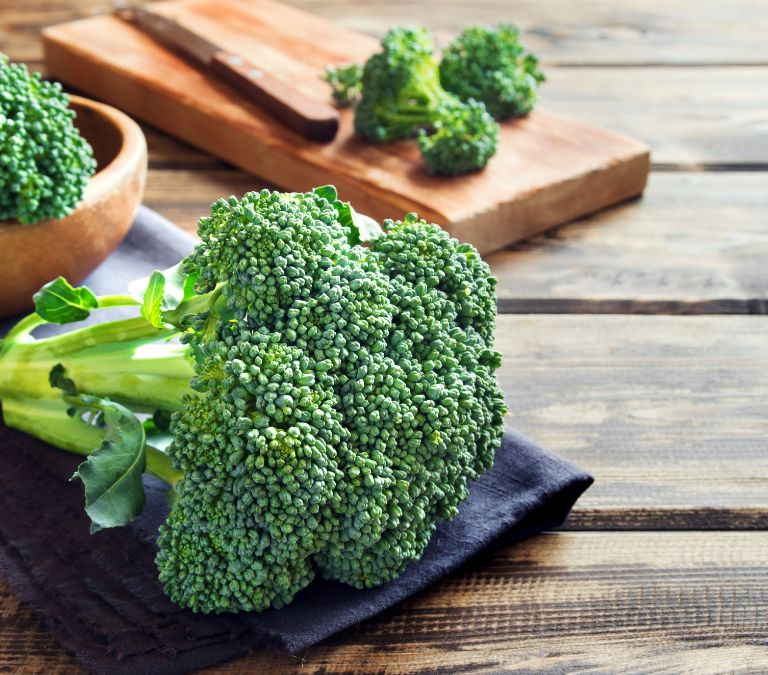 How Eating Your Greens Improve Menopausal Symptoms Broccoli