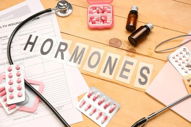hormones f0727e56 0a53 427b 8c15 53916b78d180 768x512
